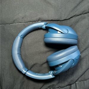 Sony Wireless Over-Ear Noise-Canceling Headphones WH-CH720N (Blue)